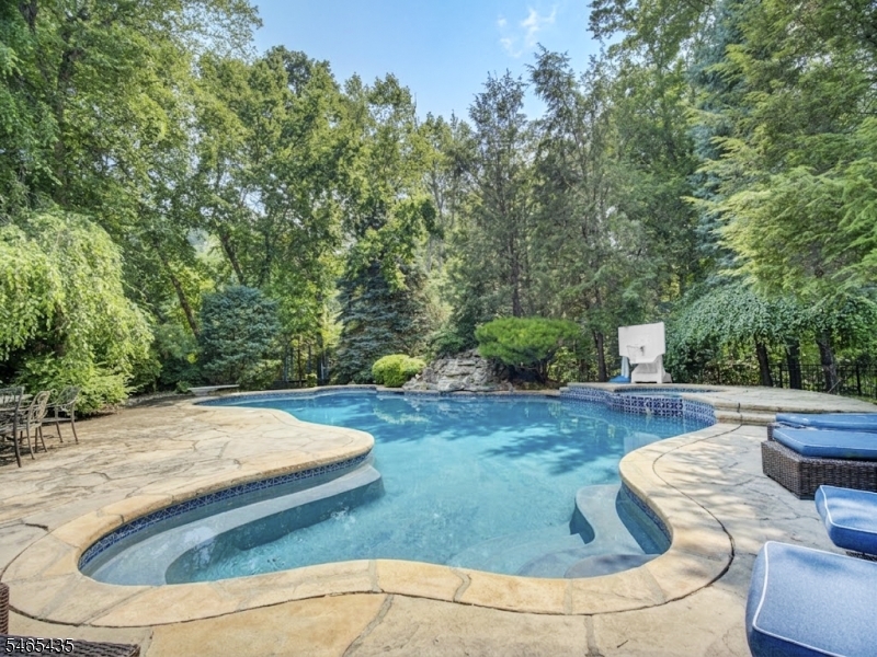 34 Jarombek Drive Montville NJ 07082