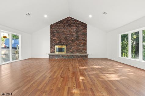 19 Cliffside Trail Denville NJ 07834