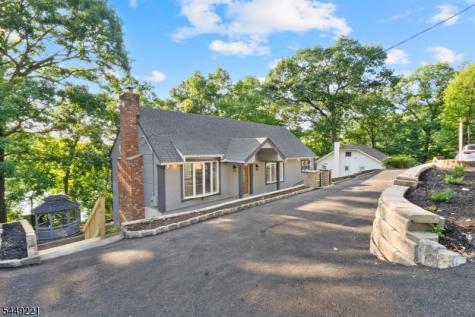 19 Cliffside Trail Denville NJ 07834