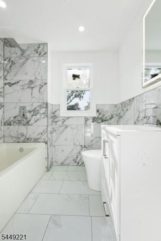 19 Cliffside Trail Denville NJ 07834