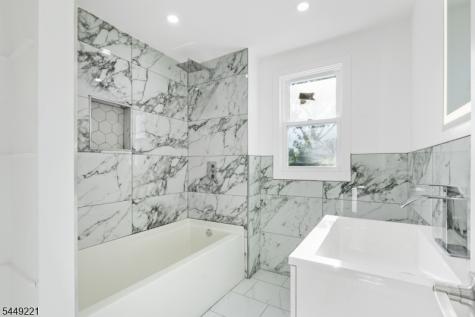 19 Cliffside Trail Denville NJ 07834