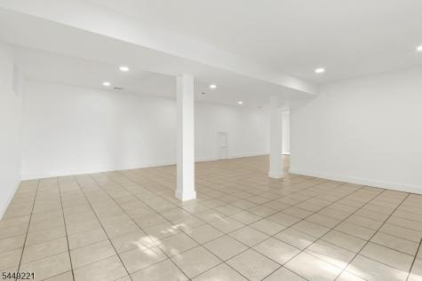 19 Cliffside Trail Denville NJ 07834