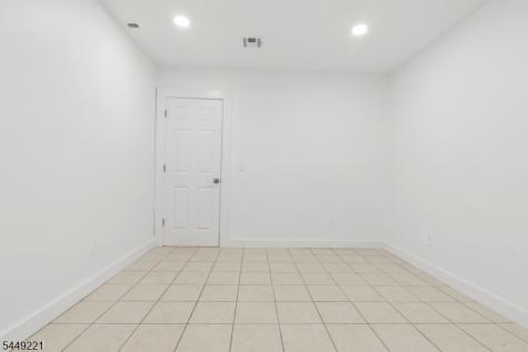 19 Cliffside Trail Denville NJ 07834