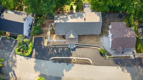19 Cliffside Trail Denville NJ 07834