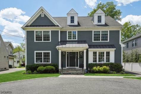12 Monmouth Court Livingston NJ 07039