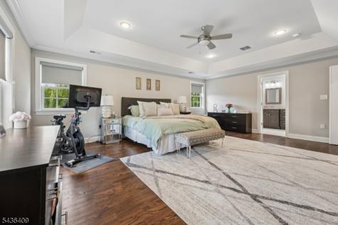 12 Monmouth Court Livingston NJ 07039