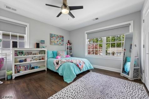 12 Monmouth Court Livingston NJ 07039