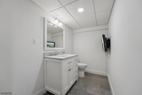 12 Monmouth Court Livingston NJ 07039