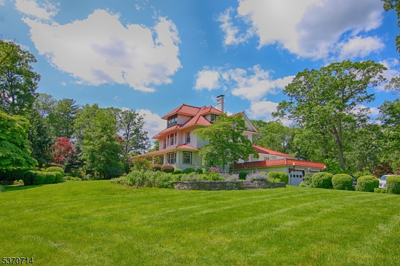 44 Manor Drive Bernards NJ 07920
