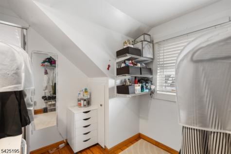 61 Highland Avenue Bergenfield NJ 07621