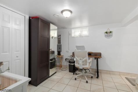 61 Highland Avenue Bergenfield NJ 07621