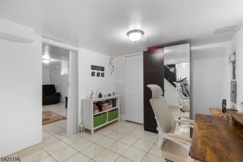61 Highland Avenue Bergenfield NJ 07621