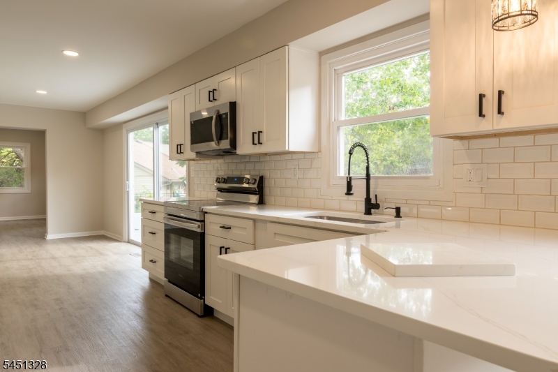 4 Overbrook Road Franklin NJ 08873