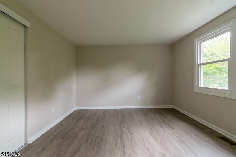 4 Overbrook Road Franklin NJ 08873