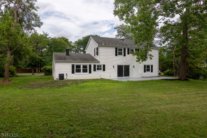 4 Overbrook Road Franklin NJ 08873