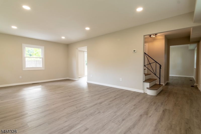 4 Overbrook Road Franklin NJ 08873