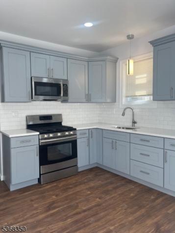 414 21ST Avenue Paterson NJ 07513