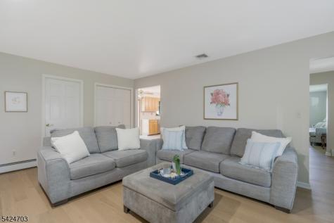 9 Liberty Road Bernardsville NJ 07924