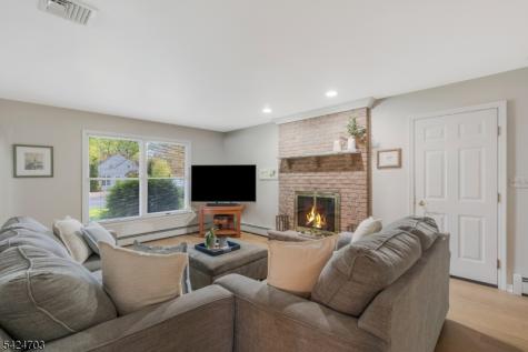 9 Liberty Road Bernardsville NJ 07924
