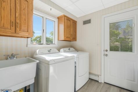 9 Liberty Road Bernardsville NJ 07924