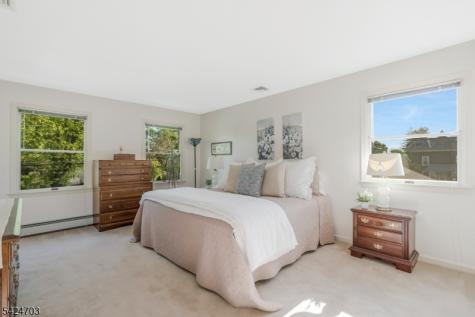 9 Liberty Road Bernardsville NJ 07924