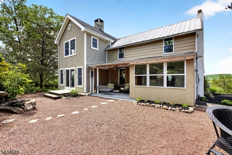 70 Crab Apple Hill Road Holland NJ 08848
