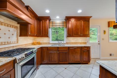 7 Syme Avenue West Orange NJ 07052