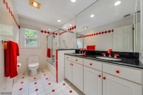 7 Syme Avenue West Orange NJ 07052