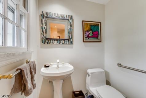 7 Syme Avenue West Orange NJ 07052