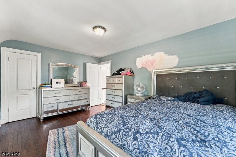 1521 Leslie Street Hillside NJ 07205