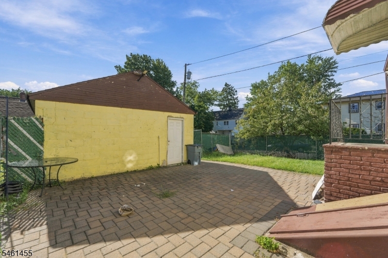 1521 Leslie Street Hillside NJ 07205
