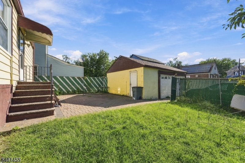 1521 Leslie Street Hillside NJ 07205