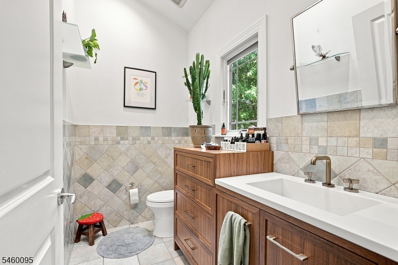 2623 Frederick Terrace Union NJ 07083