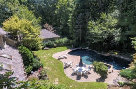 830 W Shore Drive Kinnelon NJ 07405
