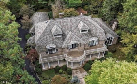 830 W Shore Drive Kinnelon NJ 07405