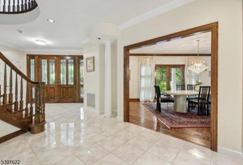 830 W Shore Drive Kinnelon NJ 07405