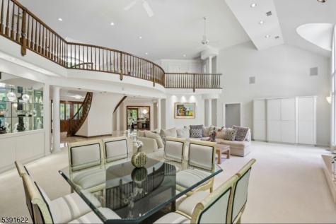 830 W Shore Drive Kinnelon NJ 07405