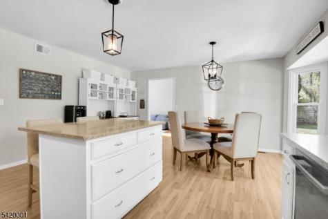 16 Lenape Court Bernards NJ 07920