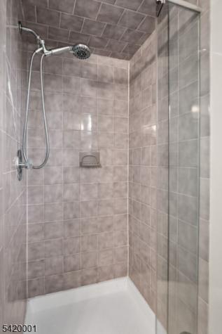 16 Lenape Court Bernards NJ 07920