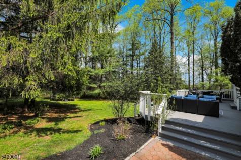 16 Lenape Court Bernards NJ 07920