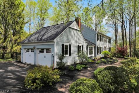 16 Lenape Court Bernards NJ 07920