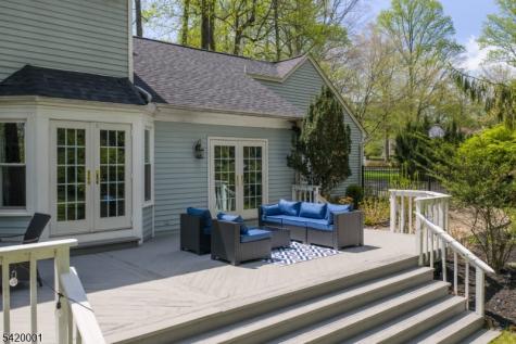16 Lenape Court Bernards NJ 07920