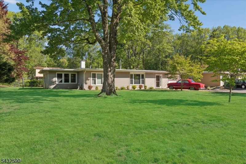 1 Cedar Court Roosevelt NJ 08555