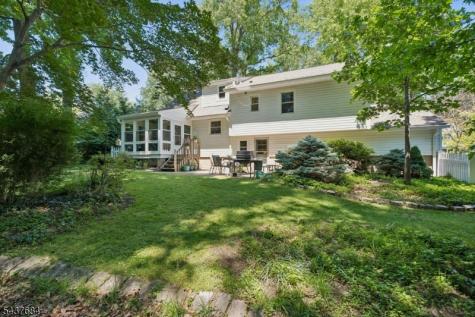 17 Orange Place Wayne NJ 07470