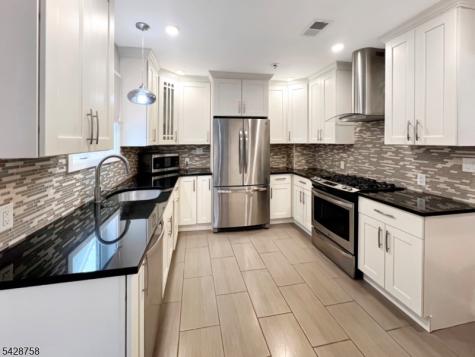 161 W 3rd Street Clifton NJ 07011
