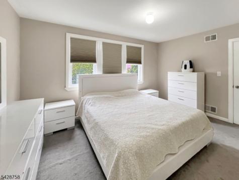 161 W 3rd Street Clifton NJ 07011