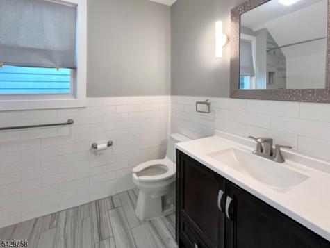161 W 3rd Street Clifton NJ 07011