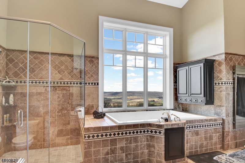 506 Mountain View Road W Franklin NJ 08802