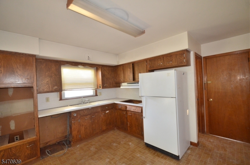 2360 Colonial Drive Clark NJ 07066