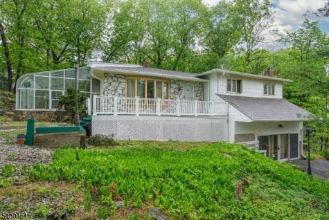 82 Highland Avenue Riverdale NJ 07457
